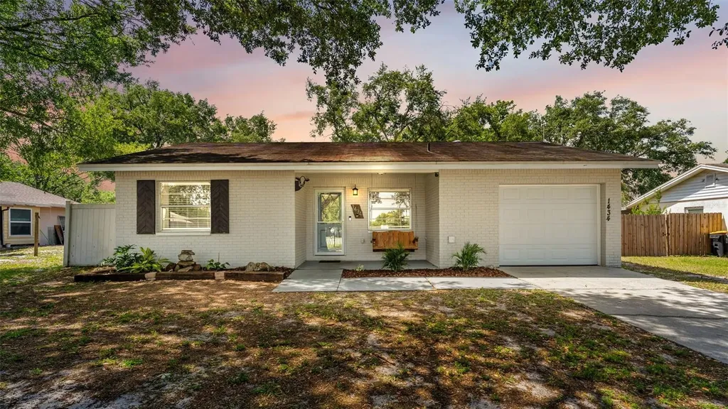 1434 Periwinkle Court Lakeland FL 33811