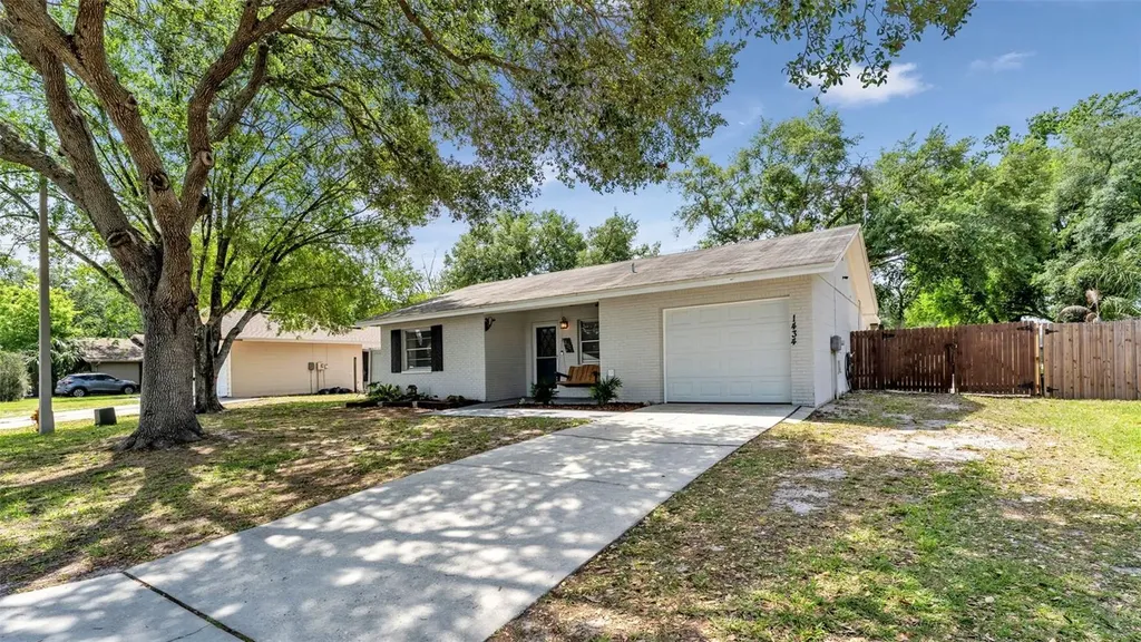 1434 Periwinkle Court Lakeland FL 33811