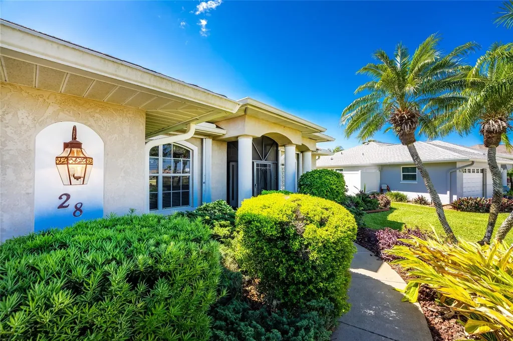 28 Medalist Court Rotonda West FL 33947