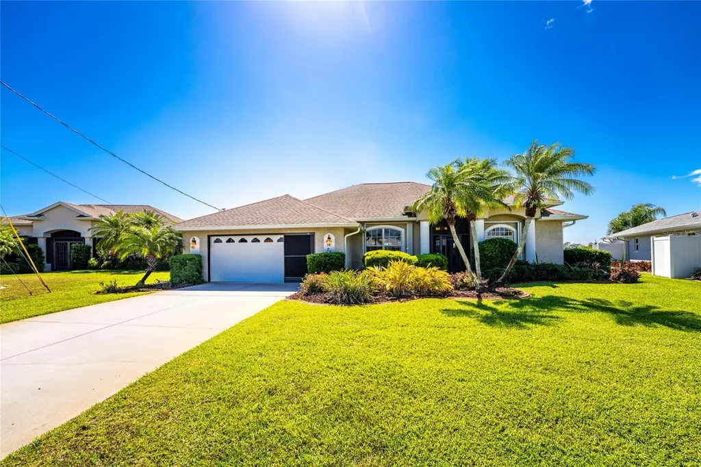 28 Medalist Court Rotonda West FL 33947
