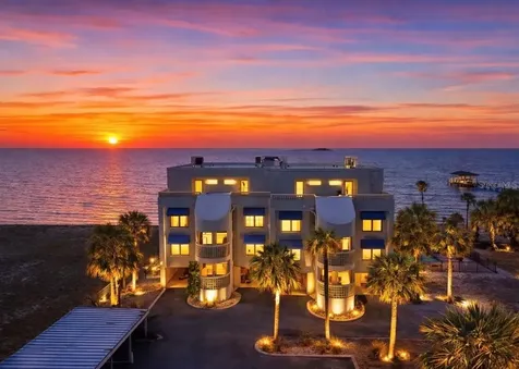 6504 Surfside Boulevard Apollo Beach FL 33572