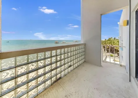 6504 Surfside Boulevard Apollo Beach FL 33572