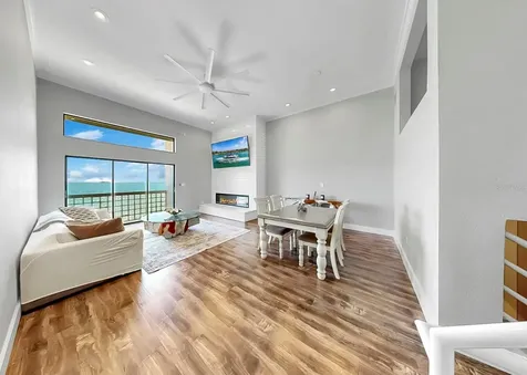 6504 Surfside Boulevard Apollo Beach FL 33572