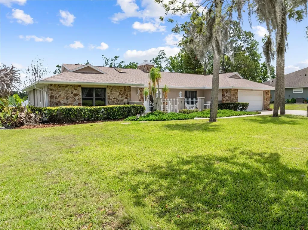 6770 Bay Shore Drive St Cloud FL 34771