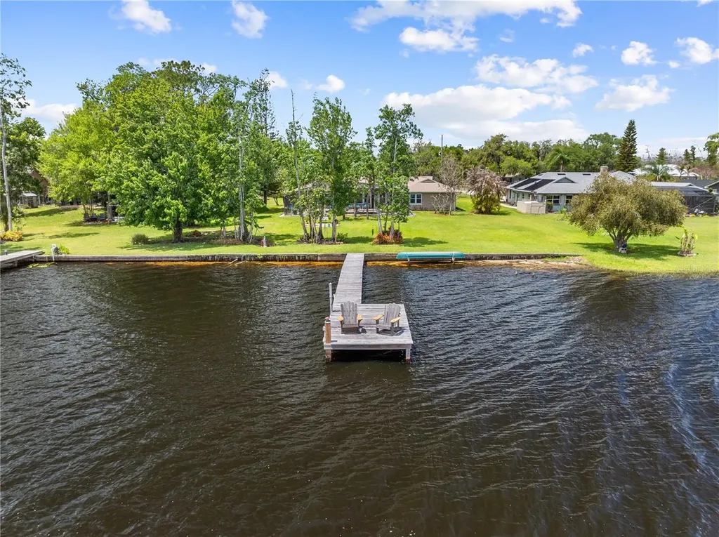 6770 Bay Shore Drive St Cloud FL 34771