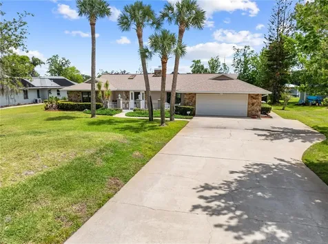 6770 Bay Shore Drive St Cloud FL 34771
