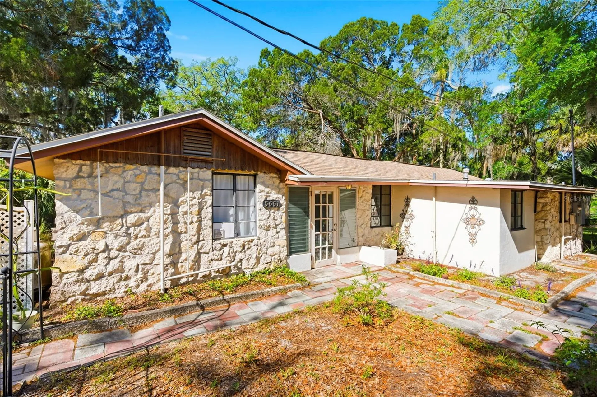 5651 Monroe Street New Port Richey FL 34653