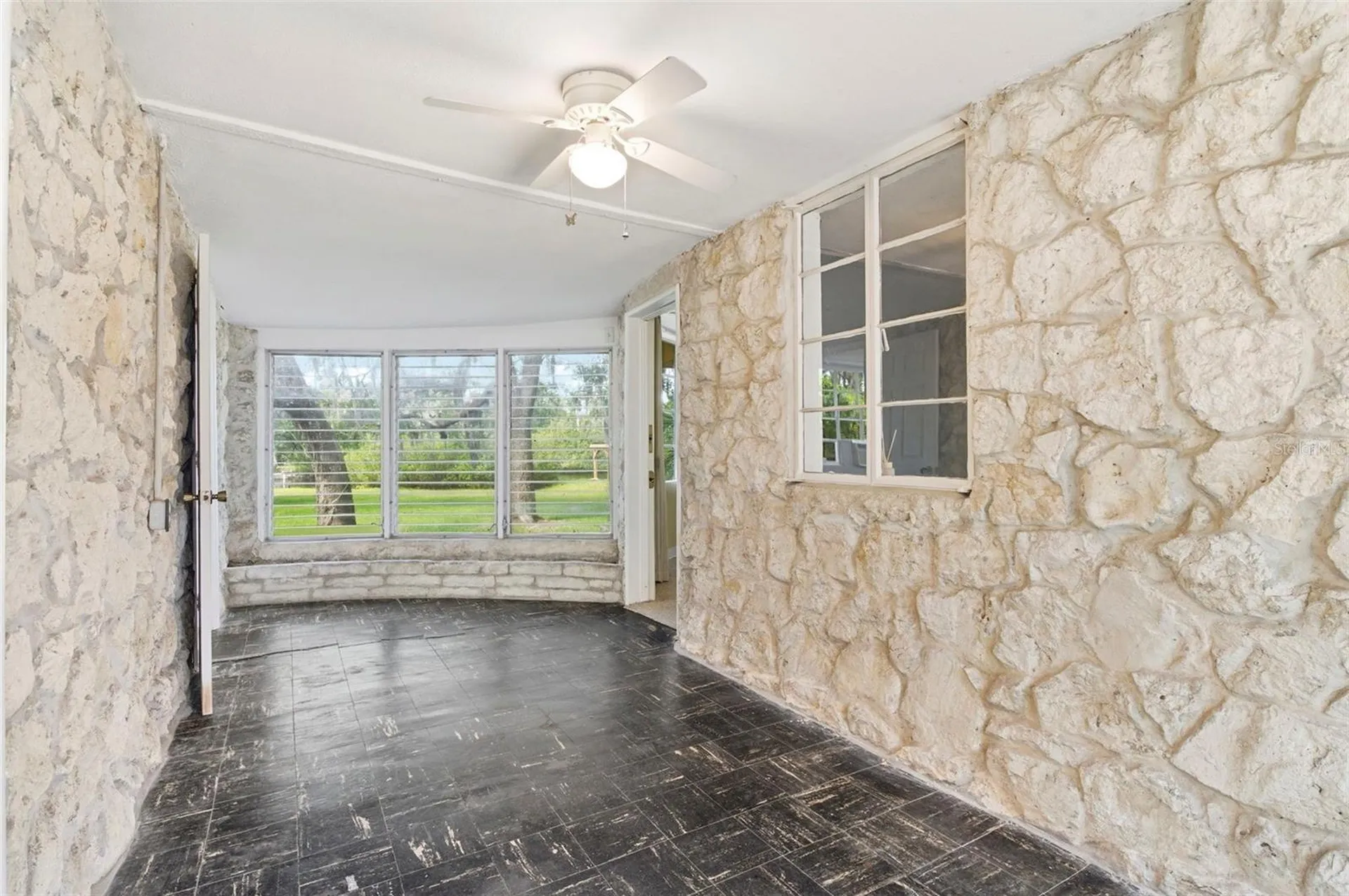 5651 Monroe Street New Port Richey FL 34653