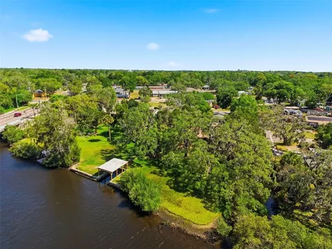 5651 Monroe Street New Port Richey FL 34653