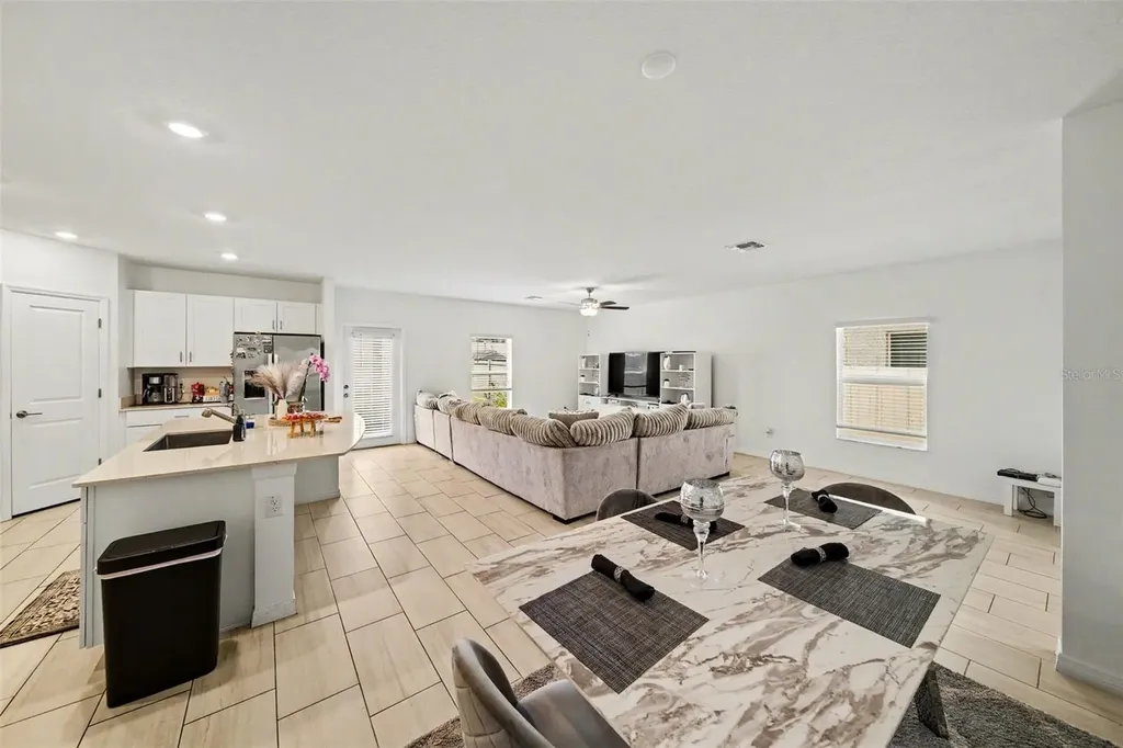 35194 Ackley Trace Zephyrhills FL 33541