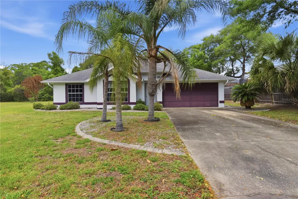 609 N 4th Avenue Deltona FL 32725