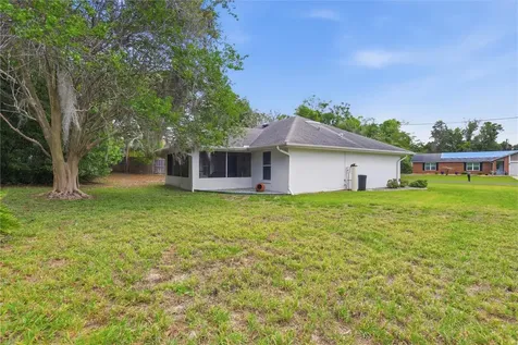 609 N 4th Avenue Deltona FL 32725