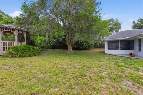 609 N 4th Avenue Deltona FL 32725
