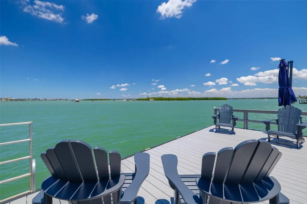 250 126th Avenue Treasure Island FL 33706