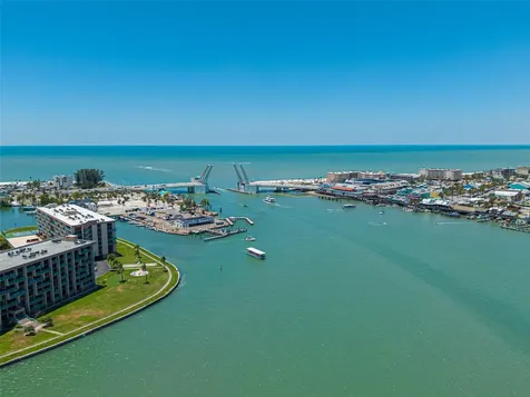 250 126th Avenue Treasure Island FL 33706