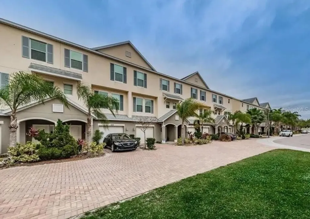 810 Callista Cay Loop Tarpon Springs FL 34689