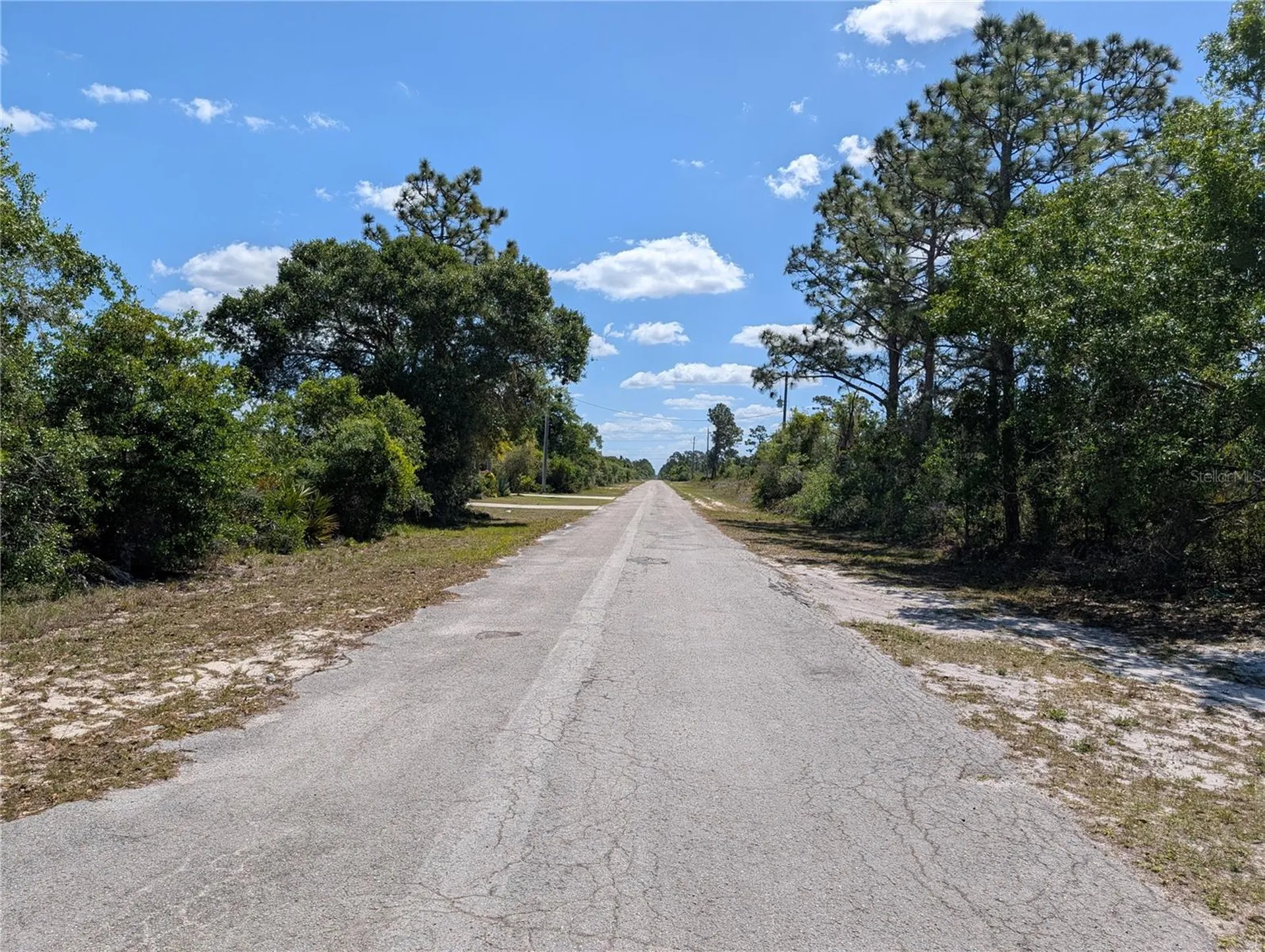 816 Bougainville Drive Indian Lake Estates FL 33855