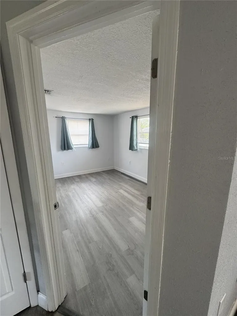 1435 Whitehall Lane Holiday FL 34691