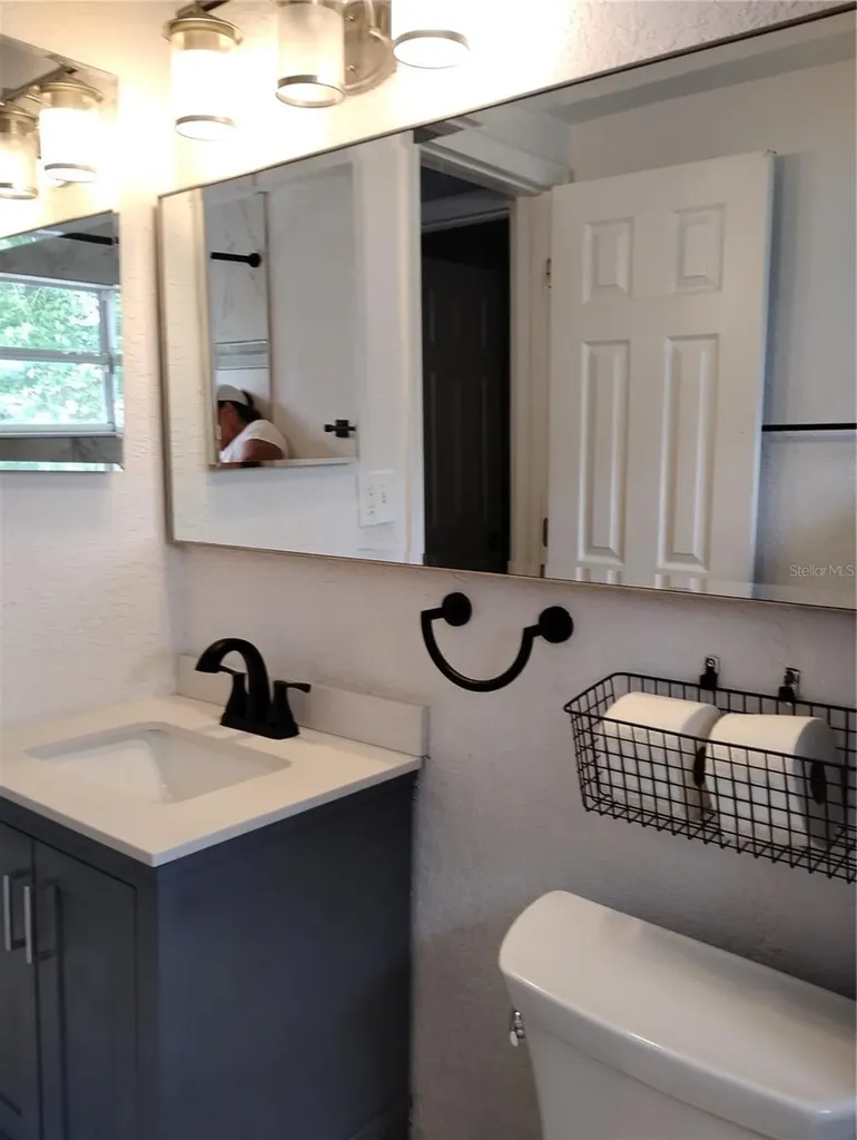 1435 Whitehall Lane Holiday FL 34691