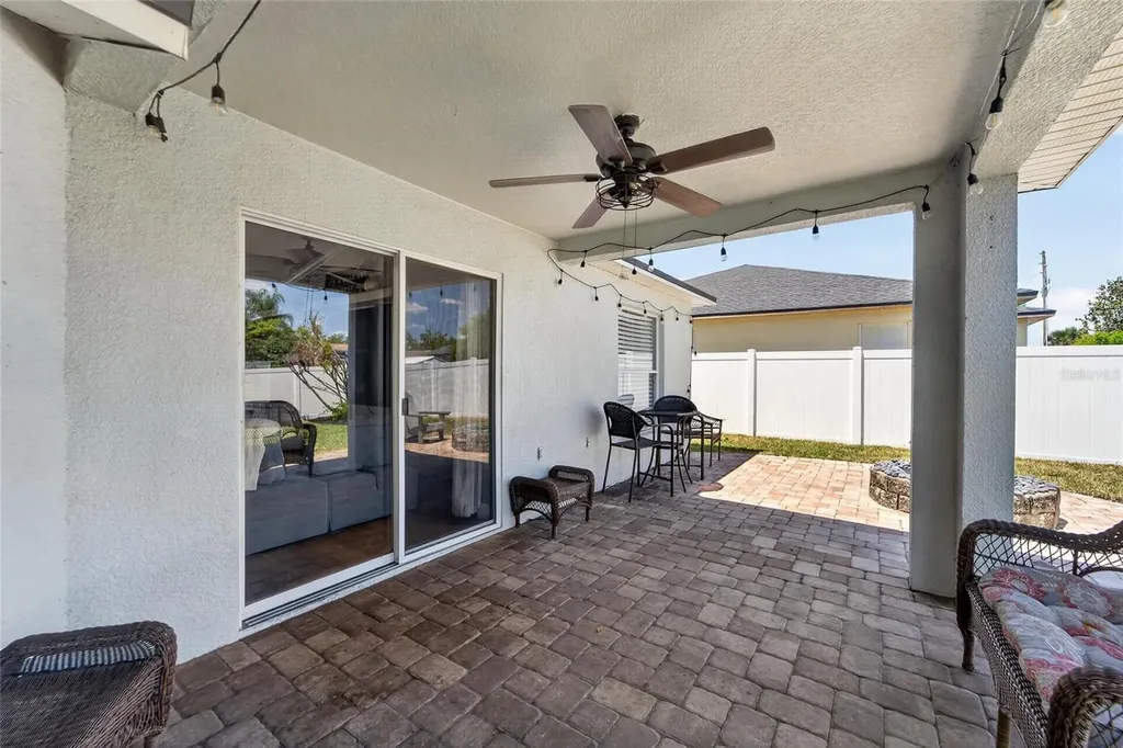1730 Canoe Drive Lutz FL 33559