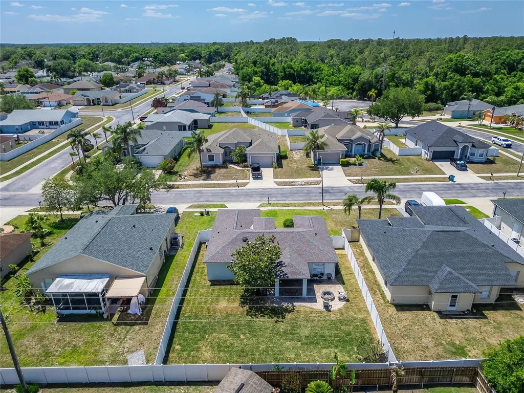 1730 Canoe Drive Lutz FL 33559