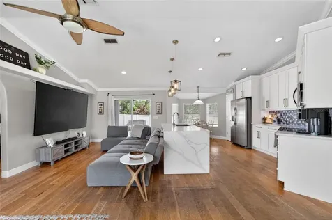 1730 Canoe Drive Lutz FL 33559