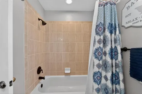 1730 Canoe Drive Lutz FL 33559