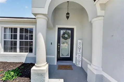 1730 Canoe Drive Lutz FL 33559