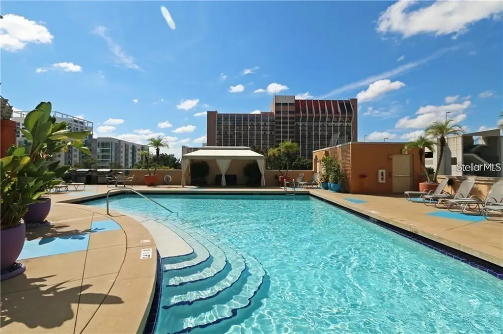 322 E Central Boulevard Orlando FL 32801