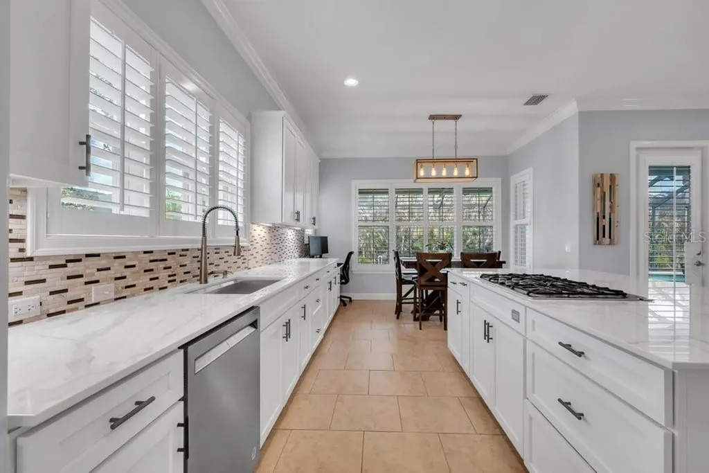 5917 Alana Leigh Place Lithia FL 33547