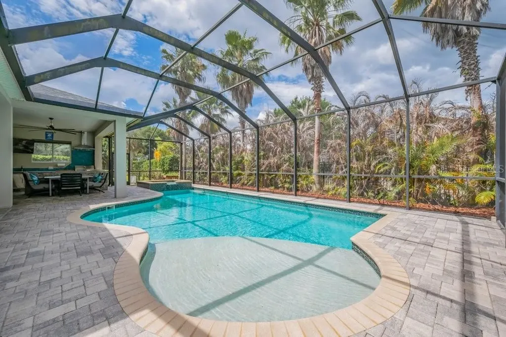 5917 Alana Leigh Place Lithia FL 33547