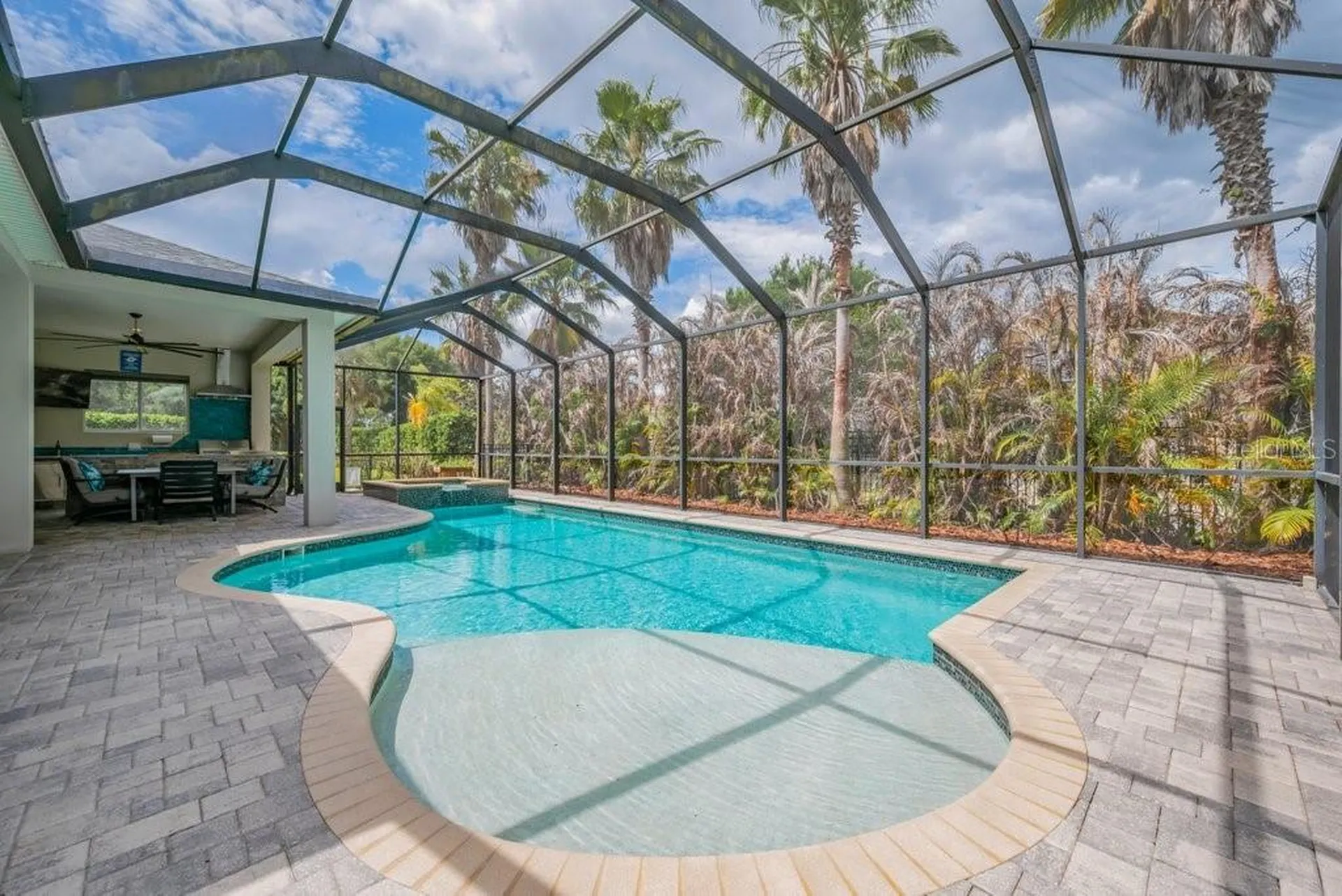 5917 Alana Leigh Place Lithia FL 33547