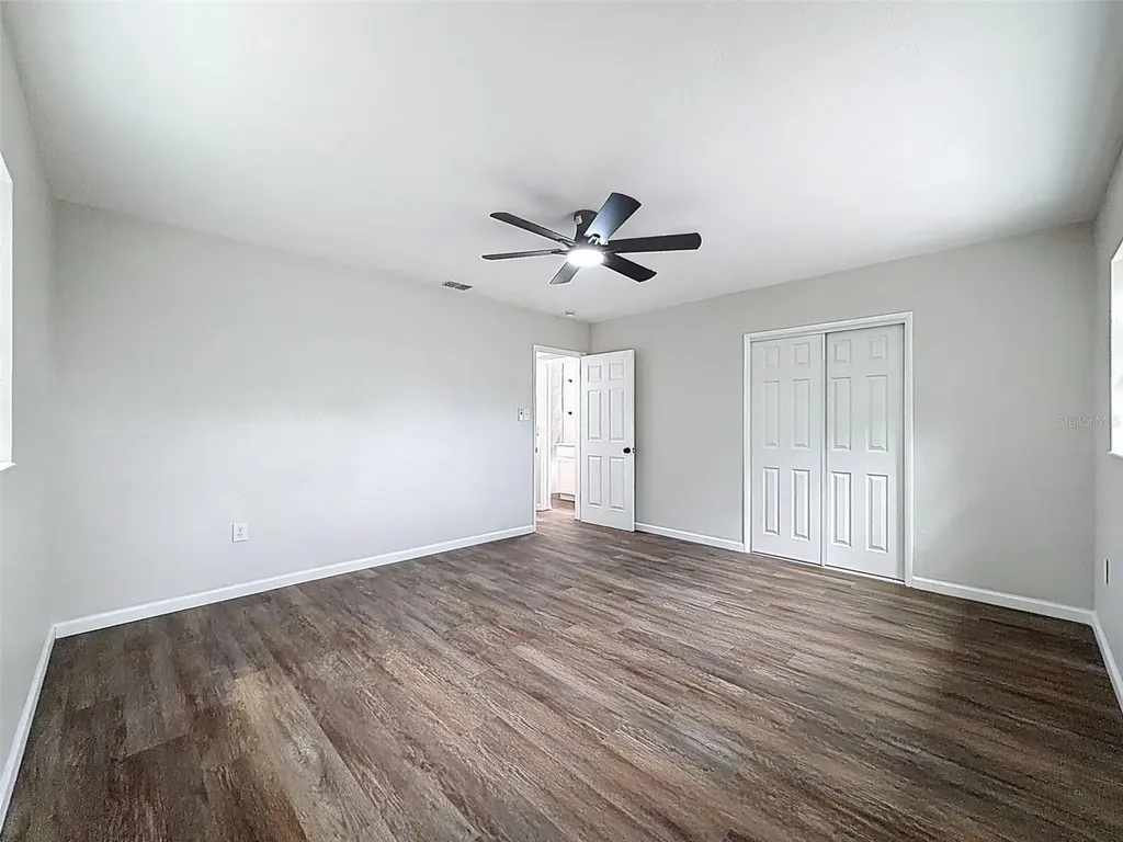 7648 15th Avenue N St Petersburg FL 33710