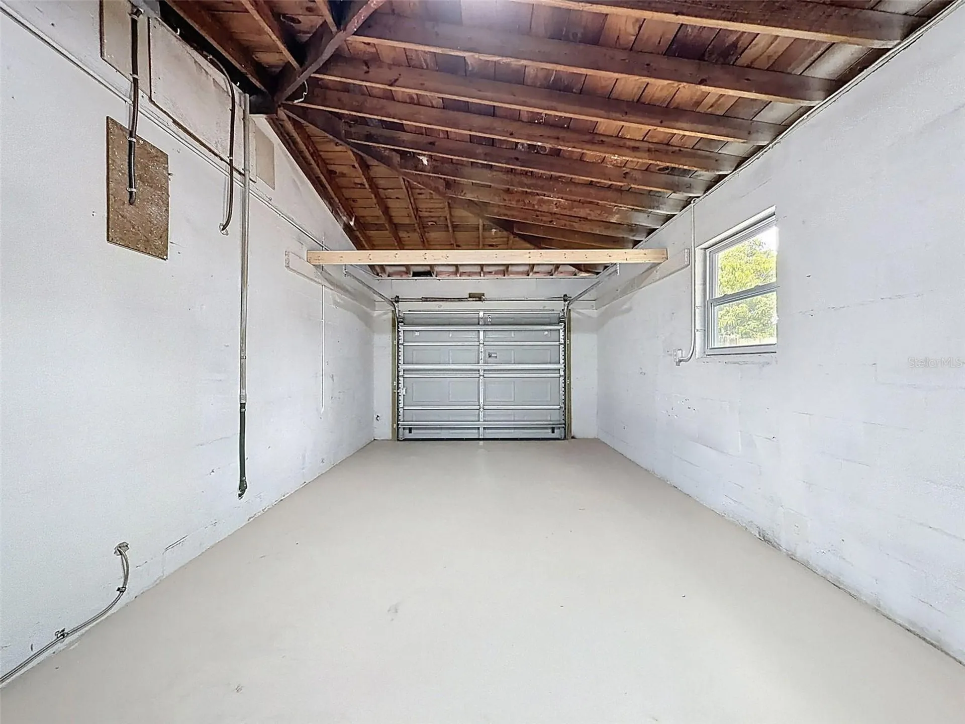 7648 15th Avenue N St Petersburg FL 33710