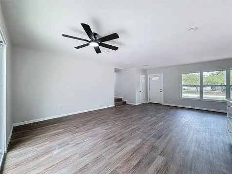 7648 15th Avenue N St Petersburg FL 33710