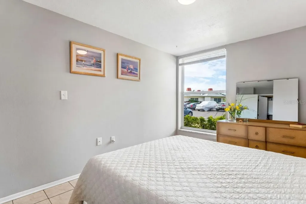 4363 Tahitian Gardens Circle Holiday FL 34691