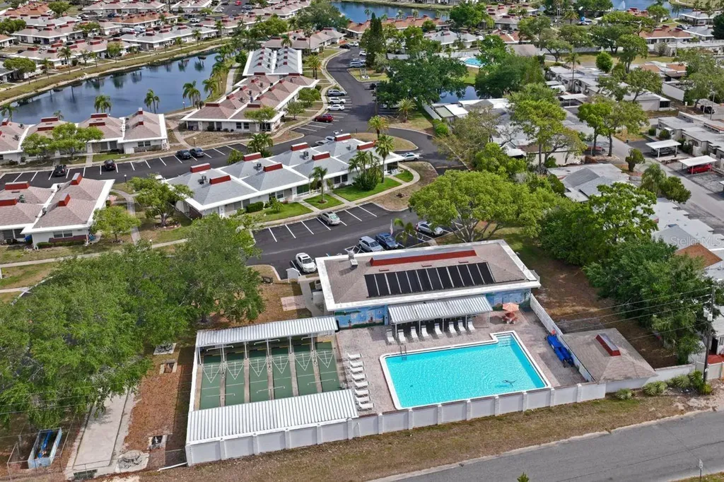 4363 Tahitian Gardens Circle Holiday FL 34691