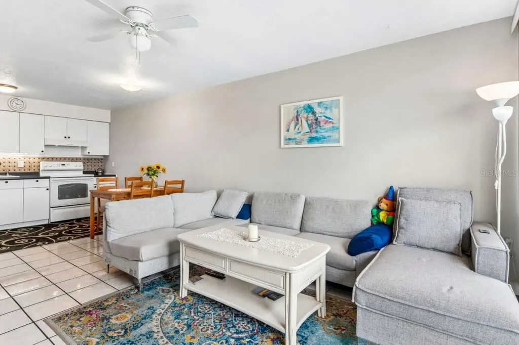 4363 Tahitian Gardens Circle Holiday FL 34691