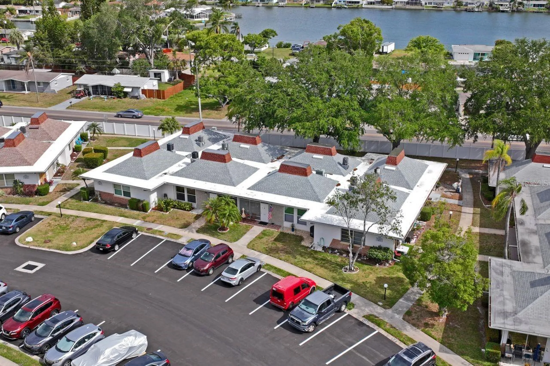 4363 Tahitian Gardens Circle Holiday FL 34691
