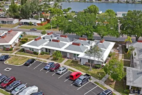 4363 Tahitian Gardens Circle Holiday FL 34691