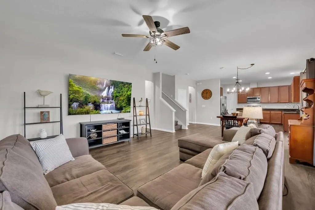 5119 Sanderling Ridge Drive Lithia FL 33547
