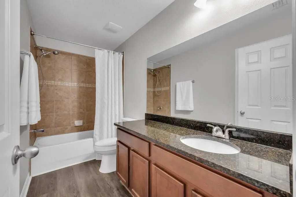 5119 Sanderling Ridge Drive Lithia FL 33547
