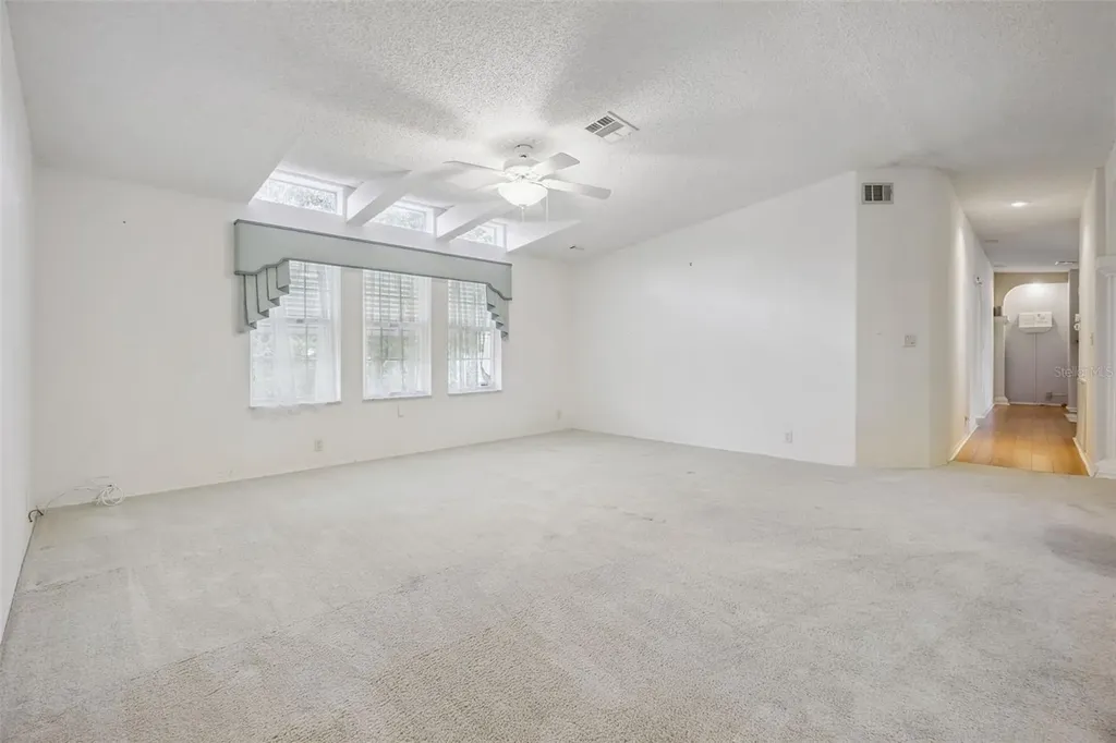 5274 Island View Circle N Polk City FL 33868