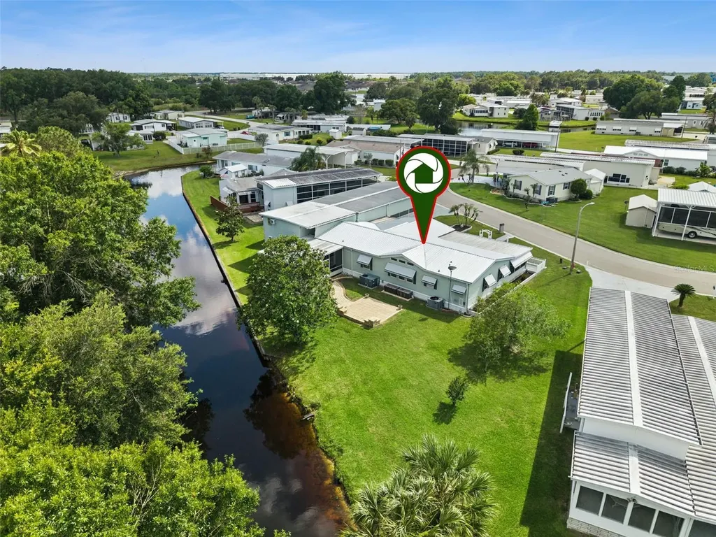 5274 Island View Circle N Polk City FL 33868