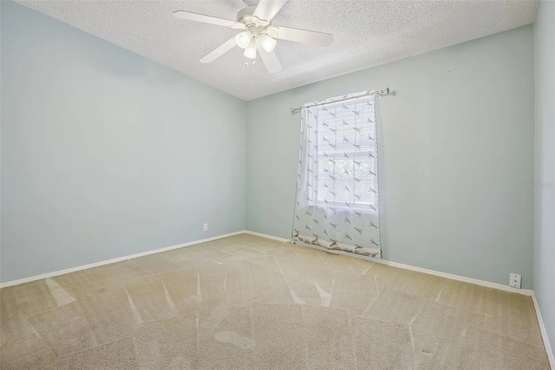 5274 Island View Circle N Polk City FL 33868