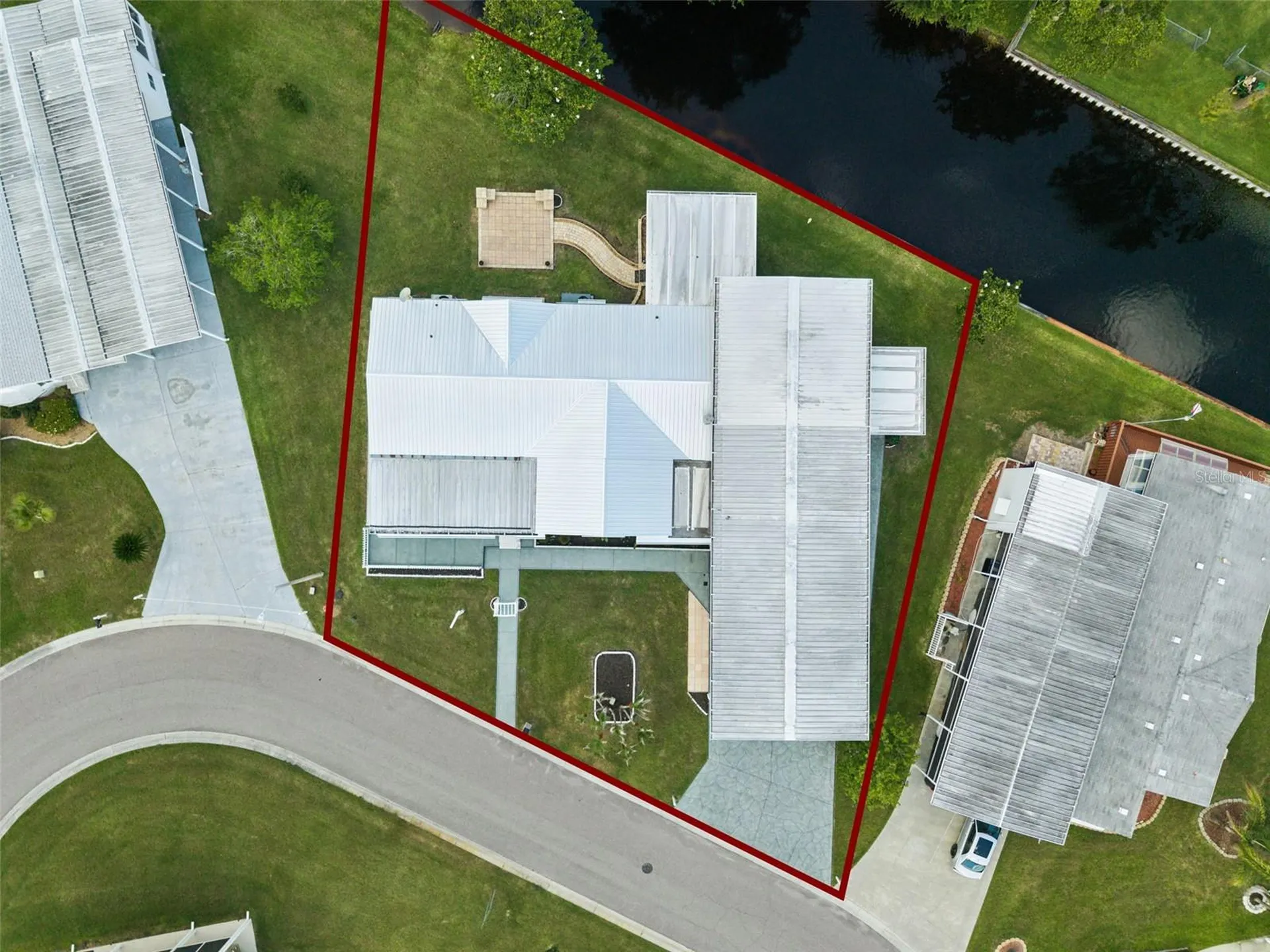 5274 Island View Circle N Polk City FL 33868