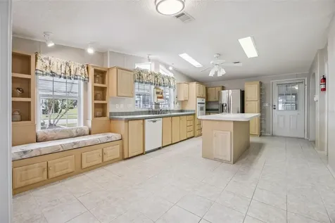 5274 Island View Circle N Polk City FL 33868