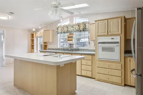 5274 Island View Circle N Polk City FL 33868