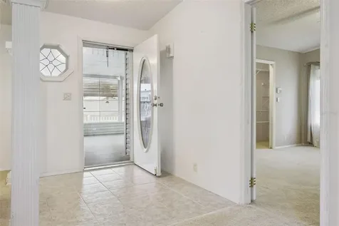 5274 Island View Circle N Polk City FL 33868