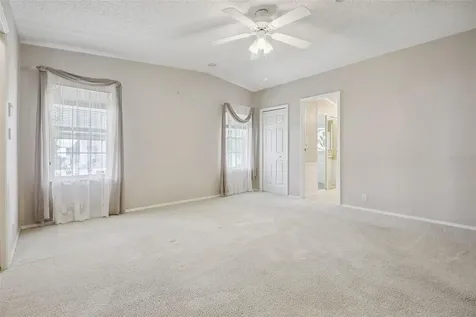 5274 Island View Circle N Polk City FL 33868